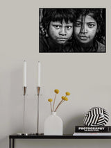 Two indian girls at the Kumbh Mela in Prayagraj - India Poster och Canvastavla