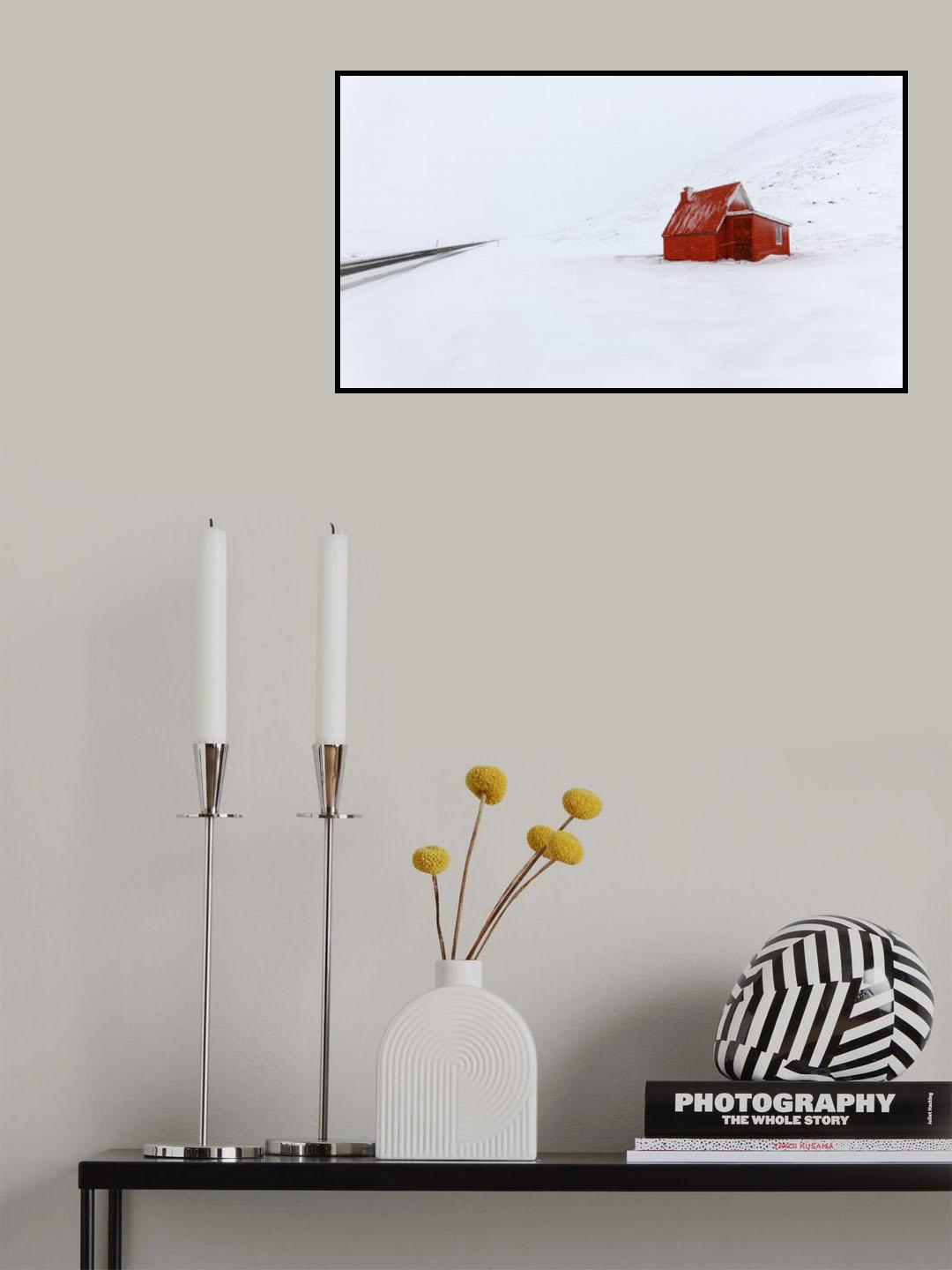 Red little house Poster och Canvastavla