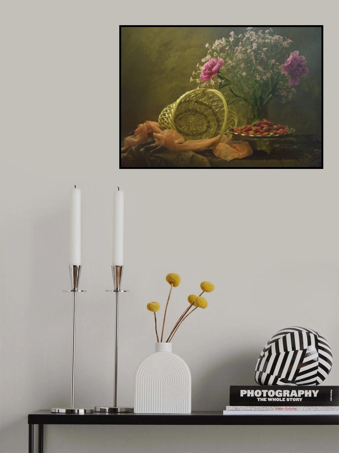 Still Life With Strawberry Poster och Canvastavla