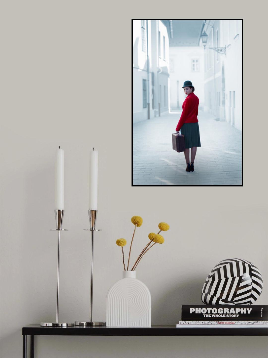 Looking Back Poster och Canvastavla
