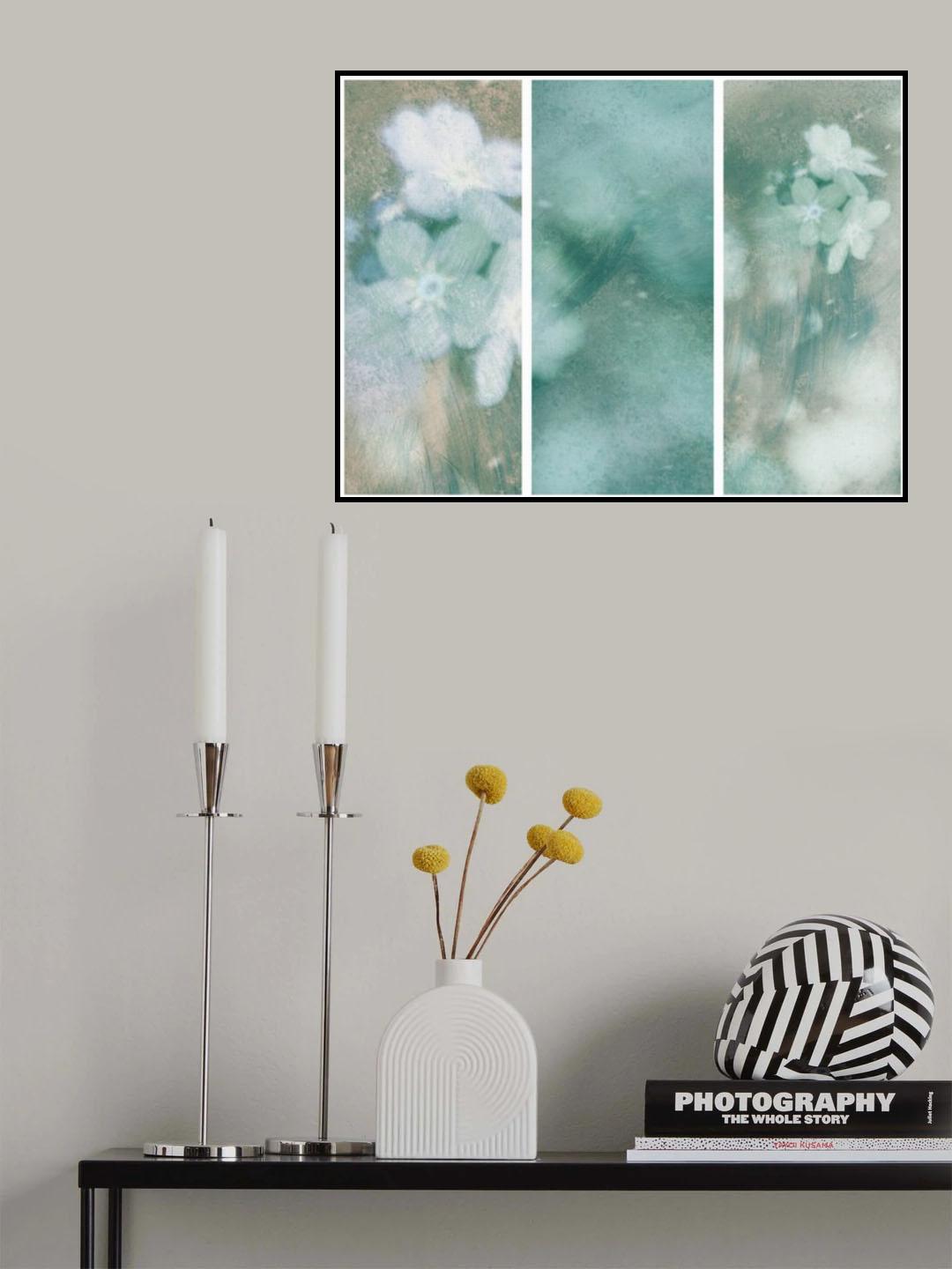 Manifesto of Smaller Elegance Poster och Canvastavla