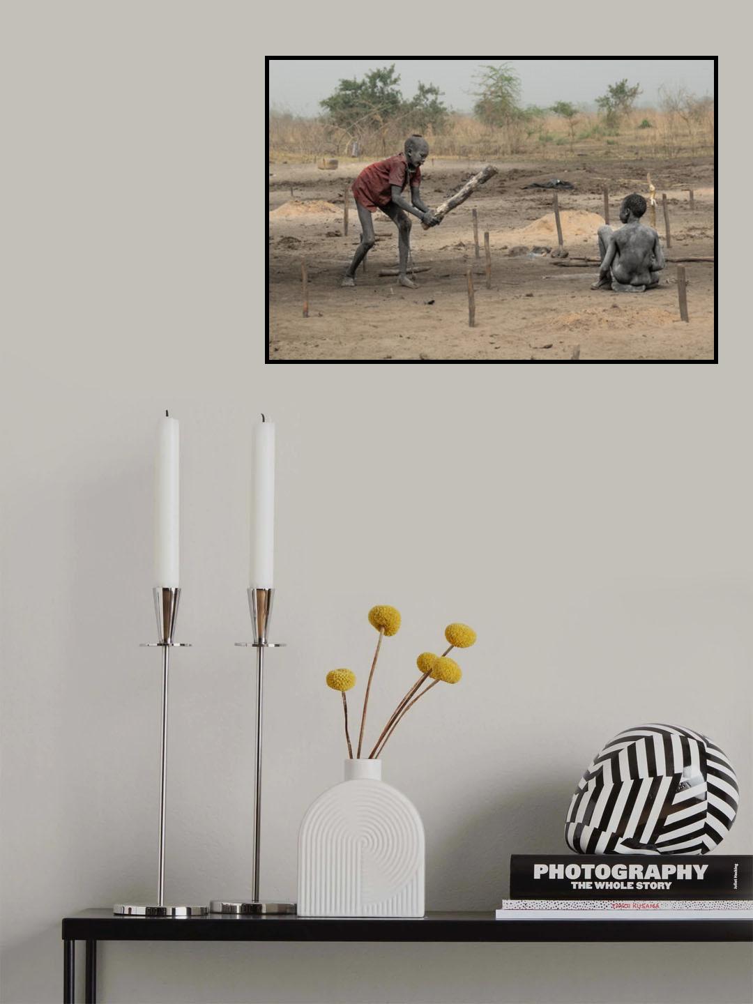 working at a mundari camp-2167 Poster och Canvastavla