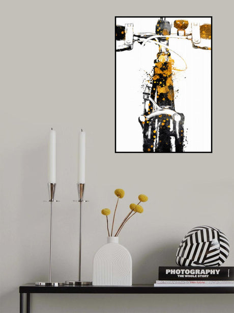 Cycling 2 gold and black Poster och Canvastavla