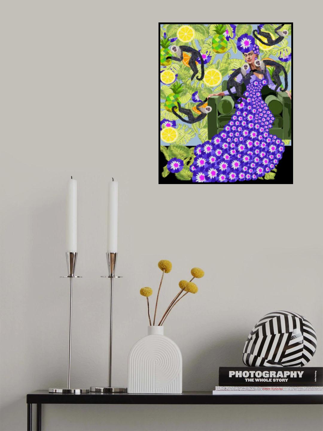 Frida in the Garden Poster och Canvastavla