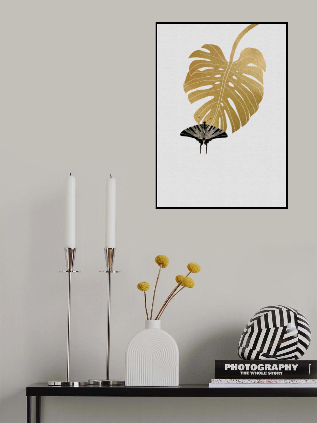 Butterfly & Monstera Leaf Poster och Canvastavla