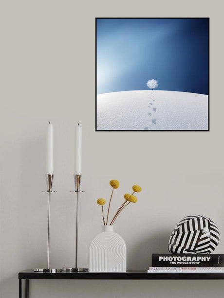 A tree in the field Poster och Canvastavla