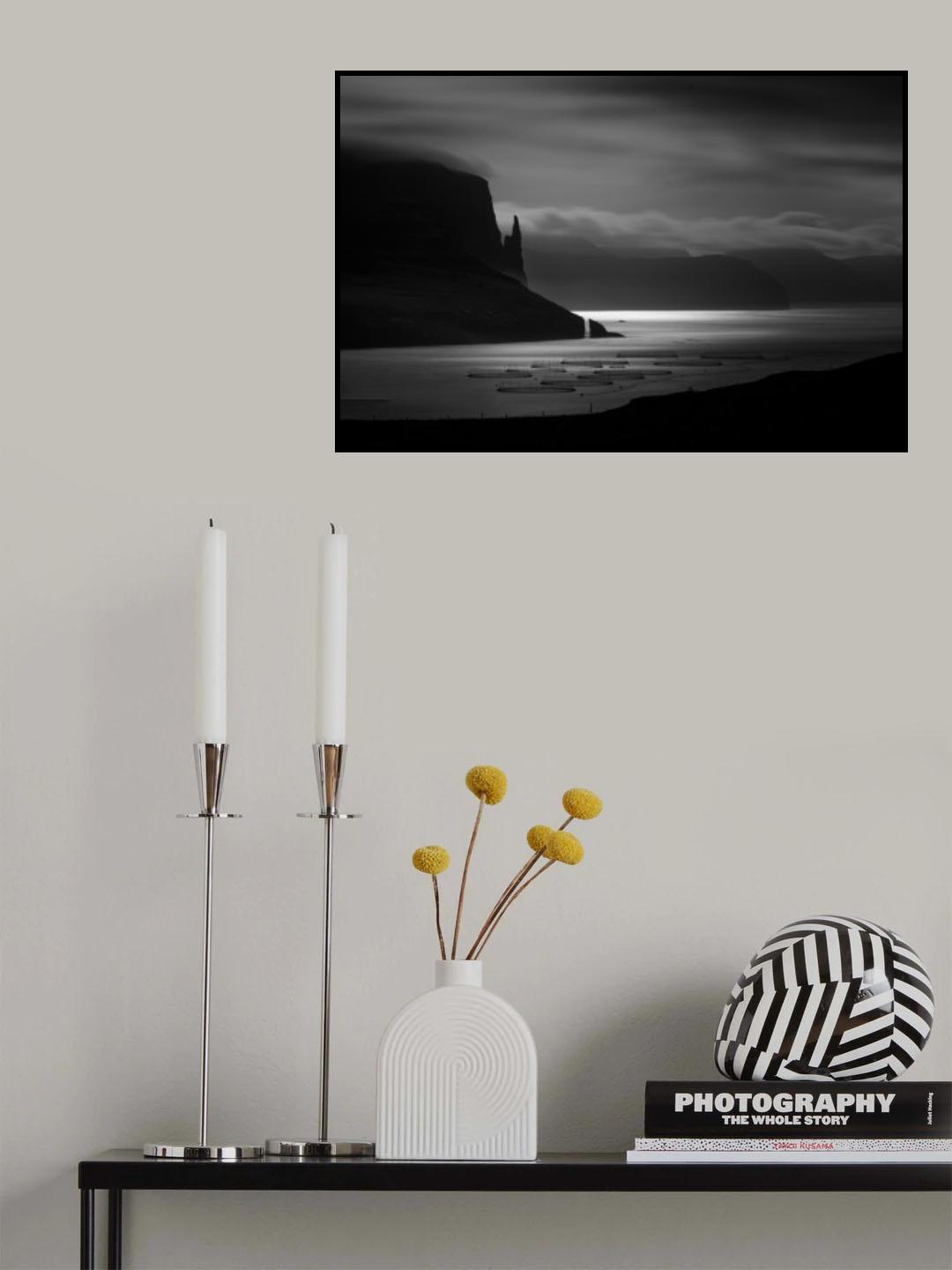 the finger of a witch Poster och Canvastavla