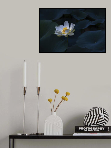 Yellow Lotus Poster och Canvastavla