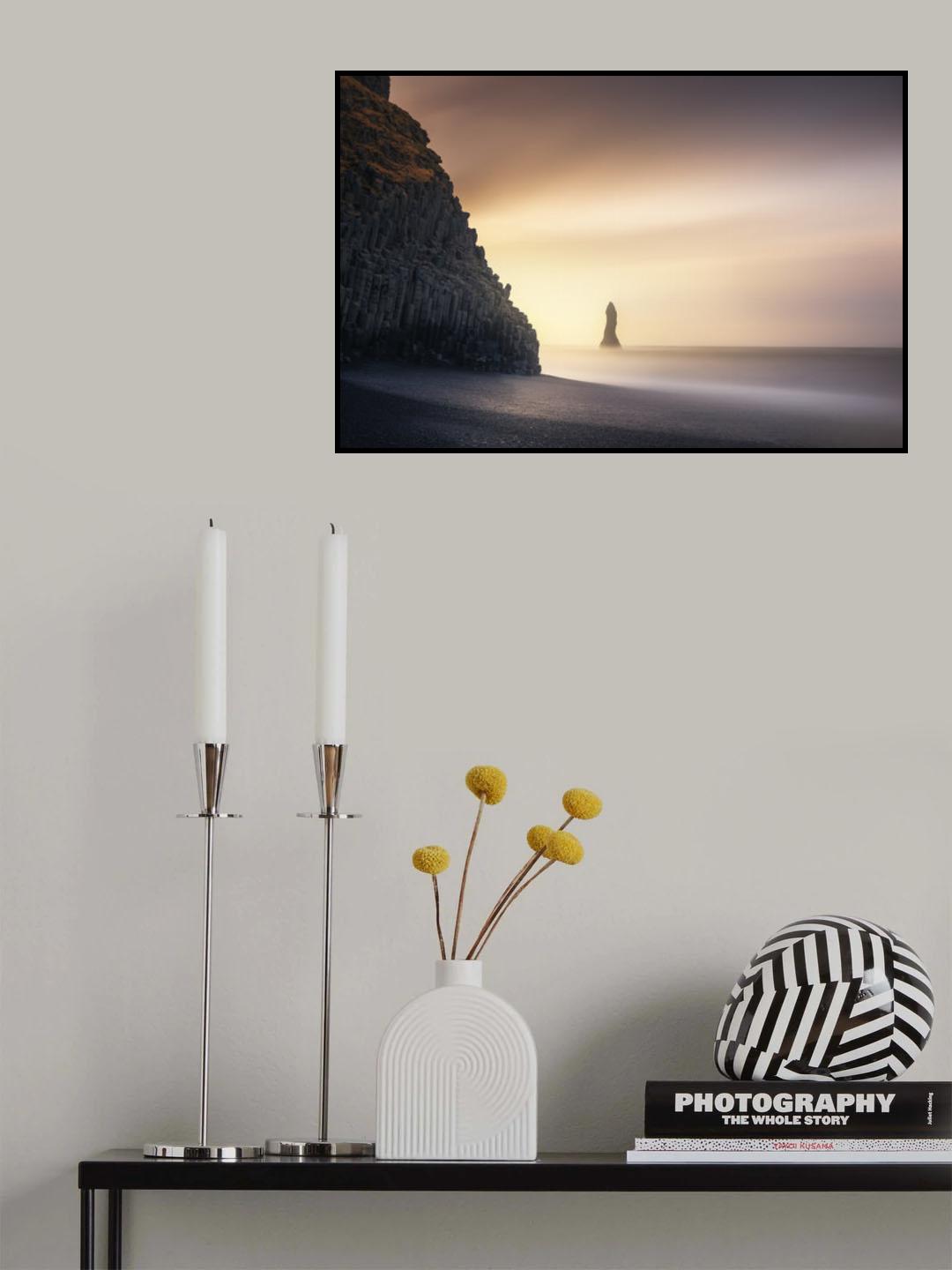 Sunrise in Reynisfjara Poster och Canvastavla