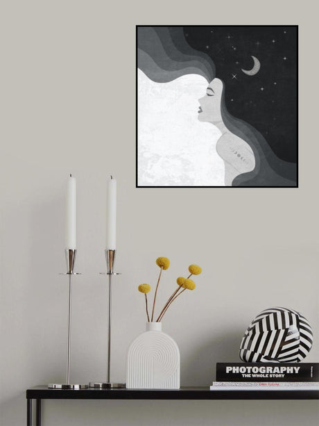 Moon Lady Bw Poster och Canvastavla