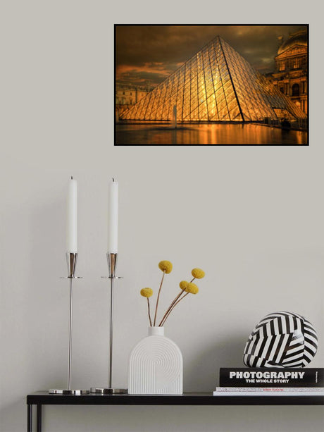 Paris Le Louvre Poster och Canvastavla