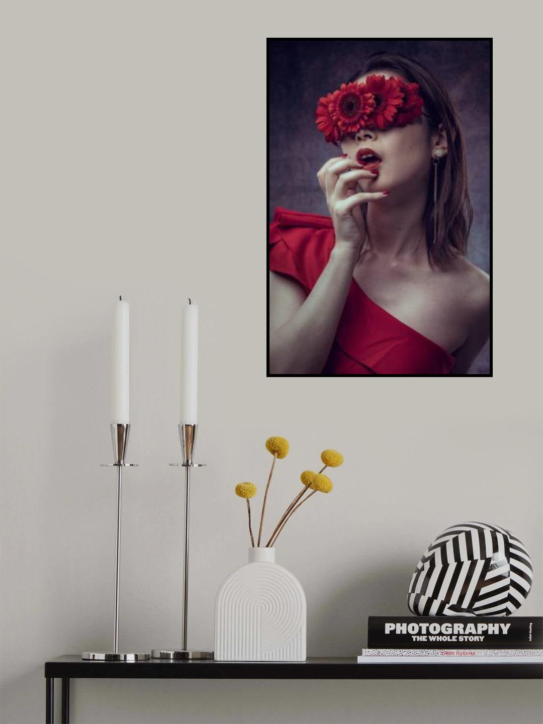 Red Dress Poster och Canvastavla