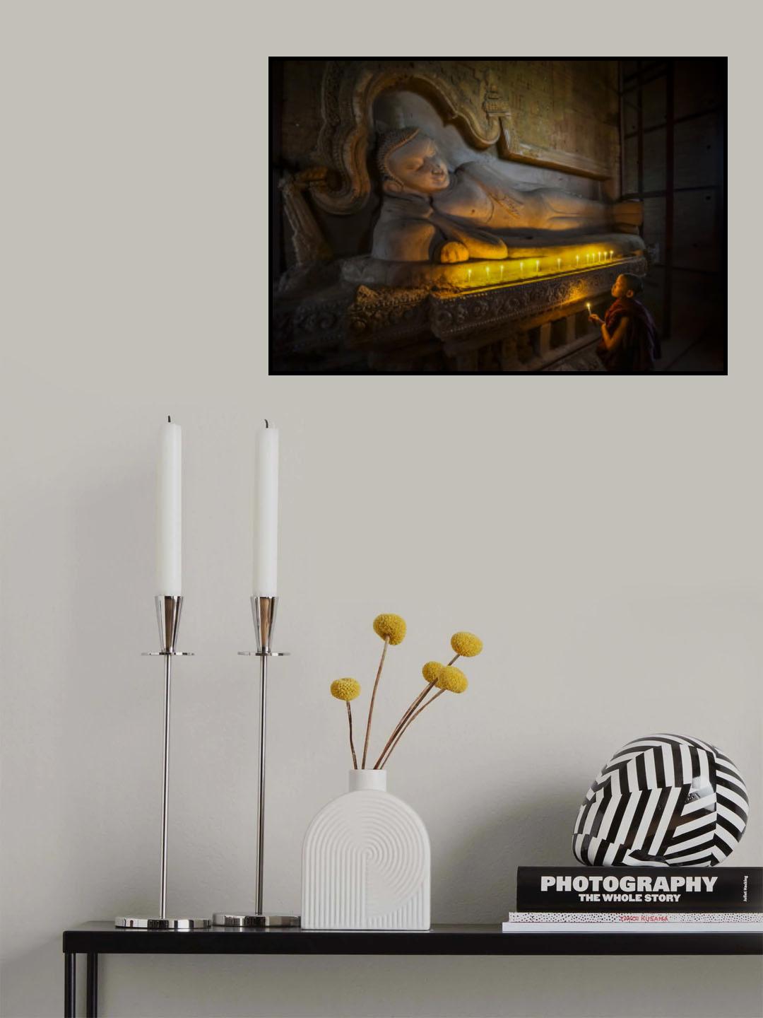 A Novice Monk in the Temple of Bagan Poster och Canvastavla