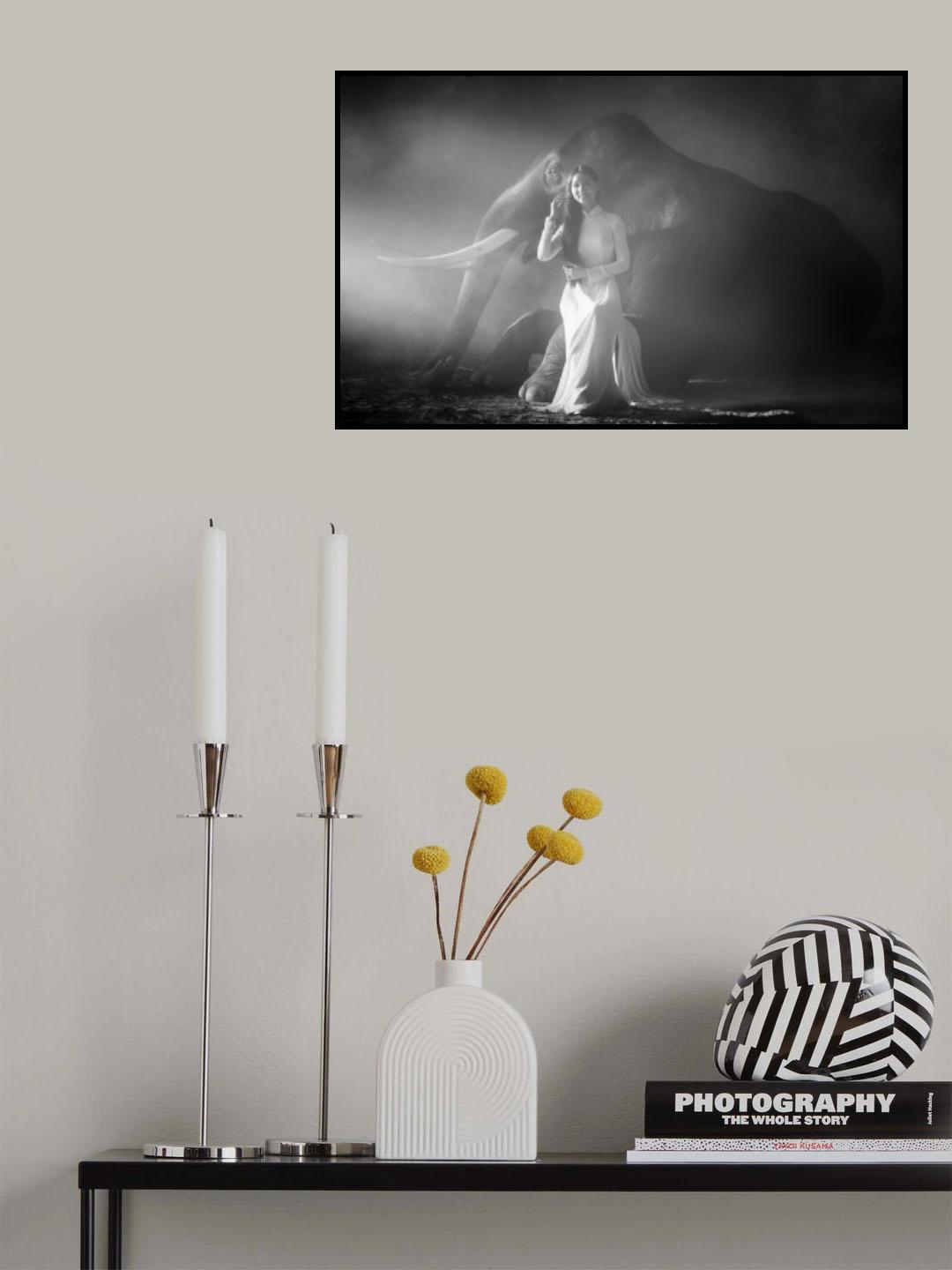 A Girl and An Elephant Poster och Canvastavla