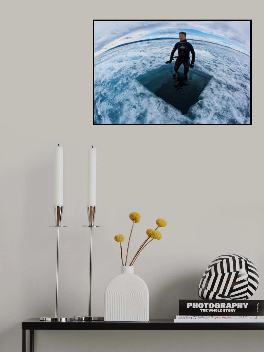 On the edge of the earth Poster och Canvastavla