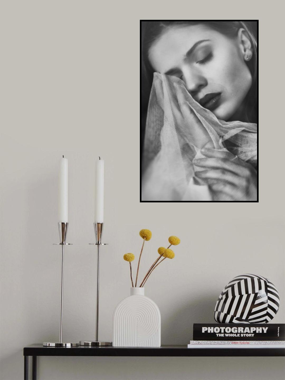Veil Poster och Canvastavla