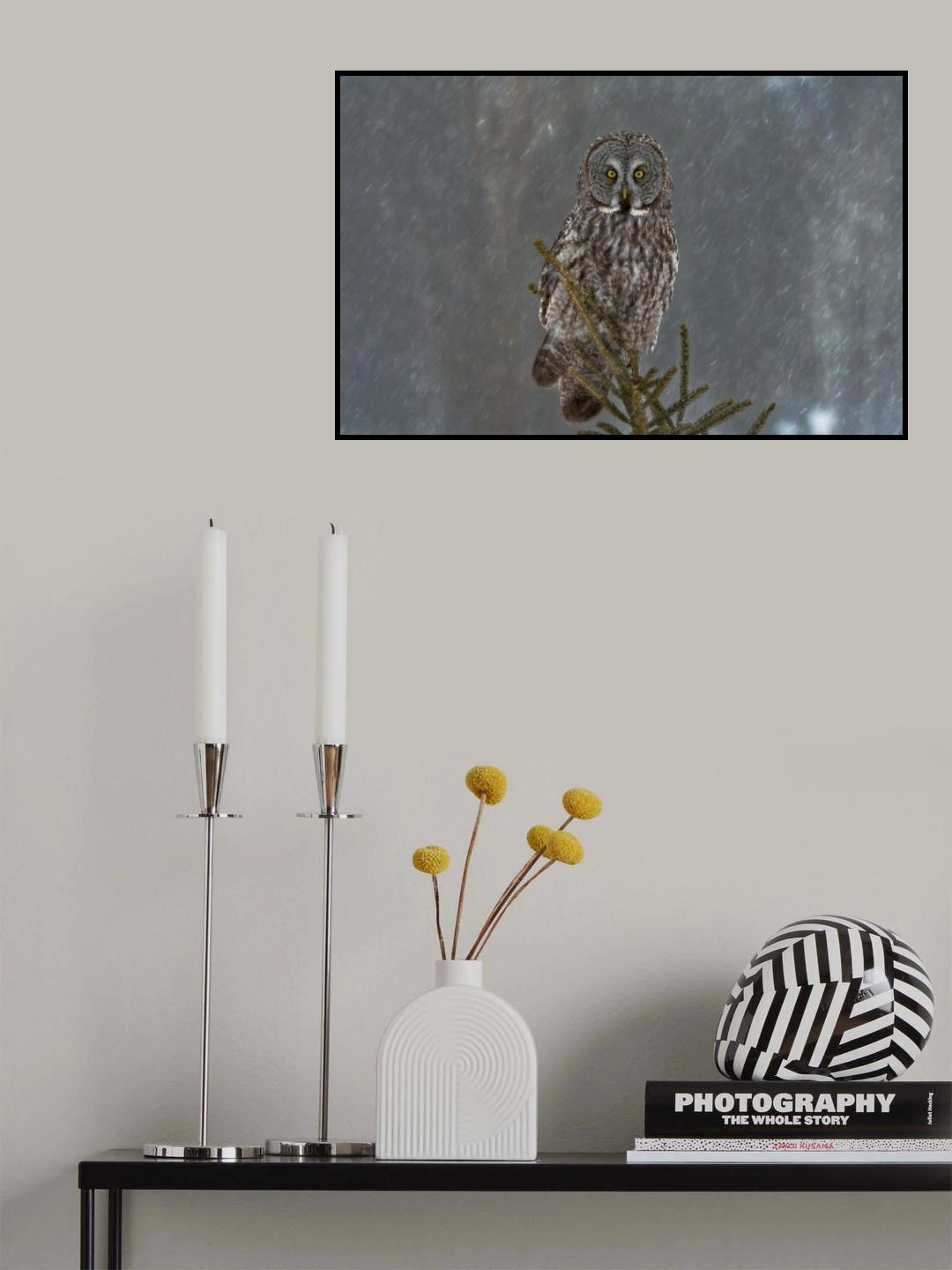 On Watch Poster och Canvastavla