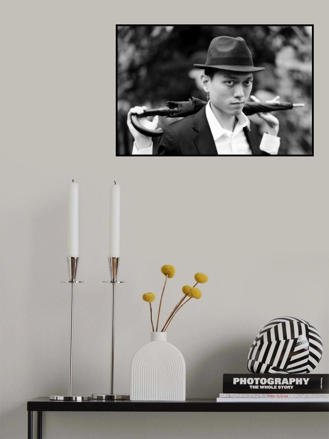 Fedora and Umbrella Poster och Canvastavla