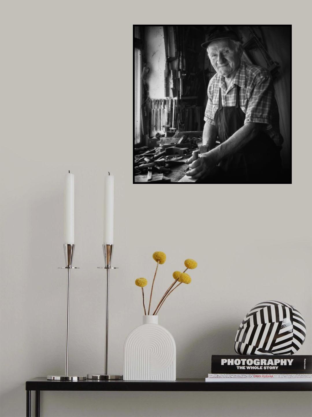 An old carpenter Poster och Canvastavla