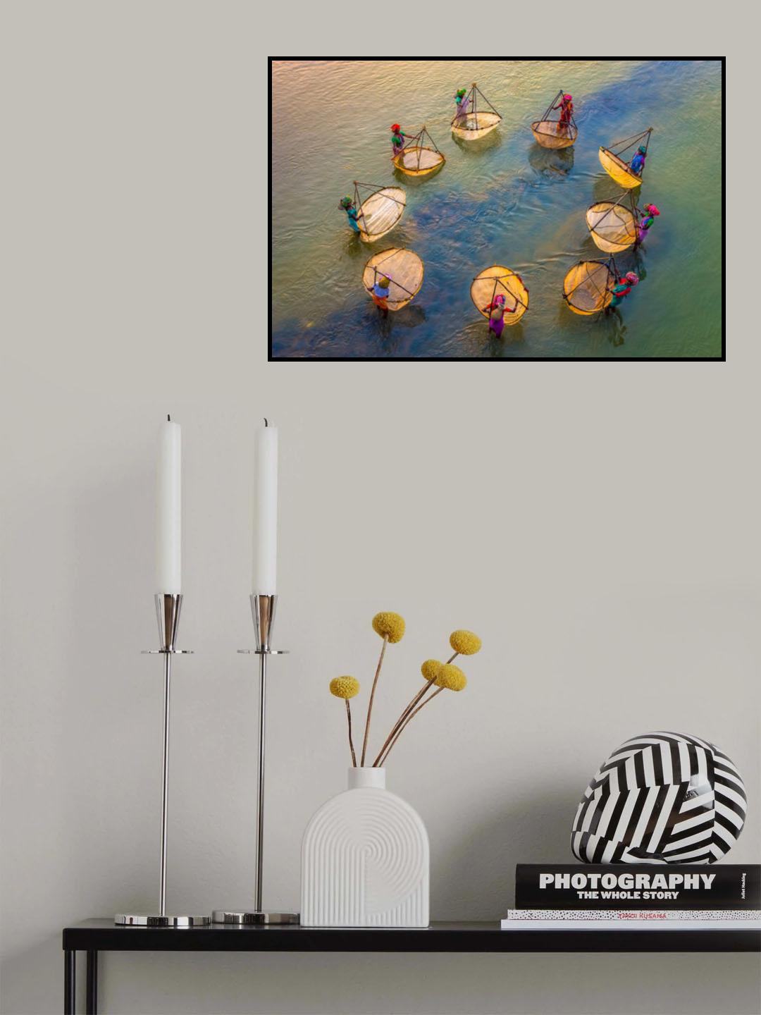 Fisherwomen at Work Poster och Canvastavla