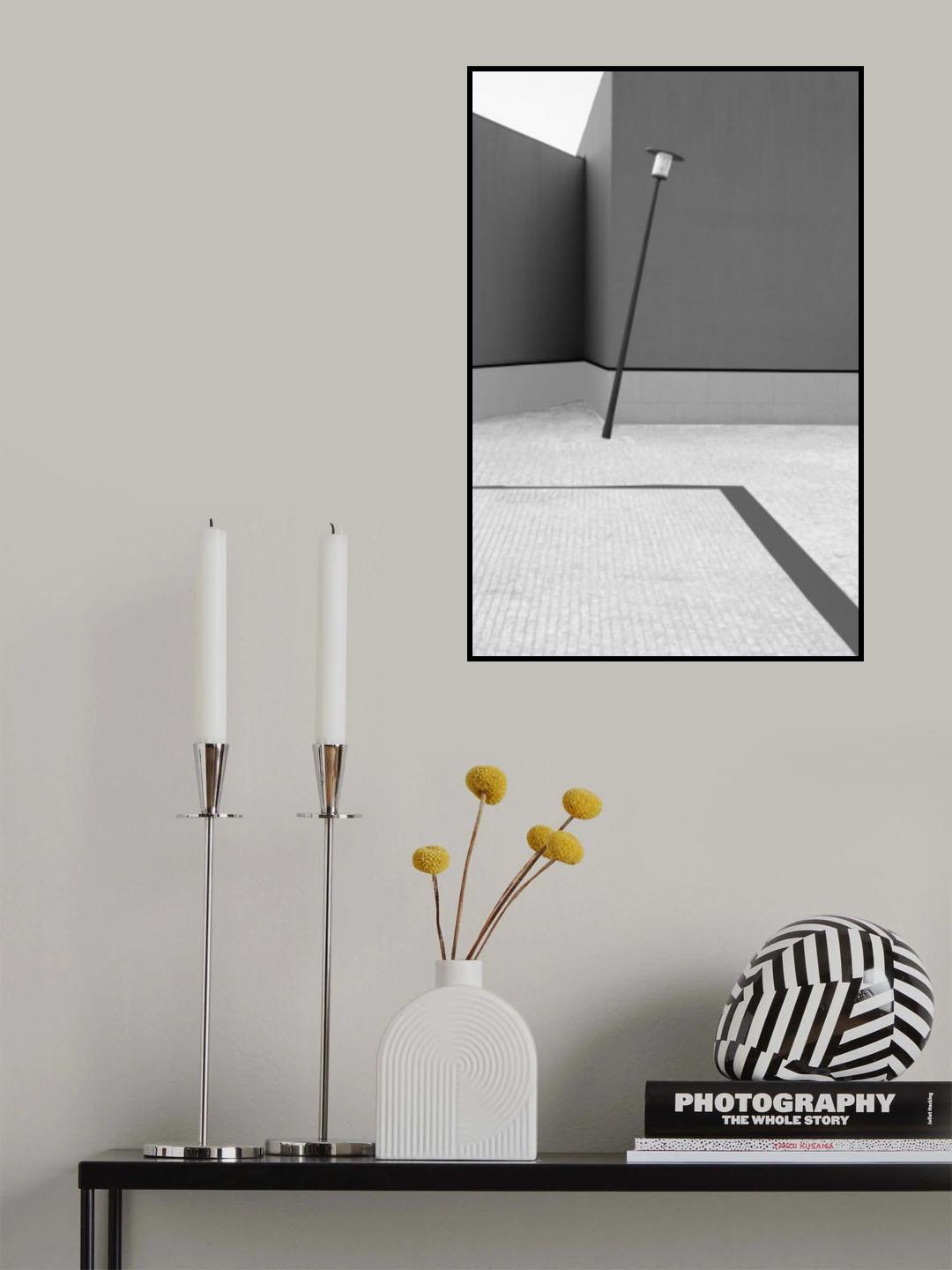 UNSTABLE BALANCE Poster och Canvastavla