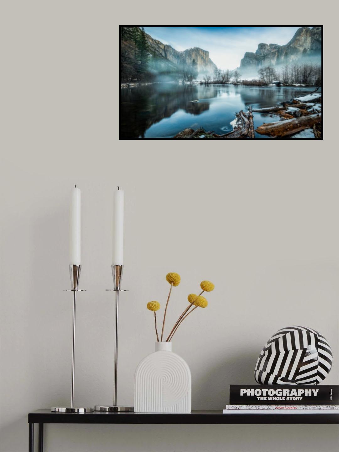 Snowy Winter in Yosemite Valley Poster och Canvastavla