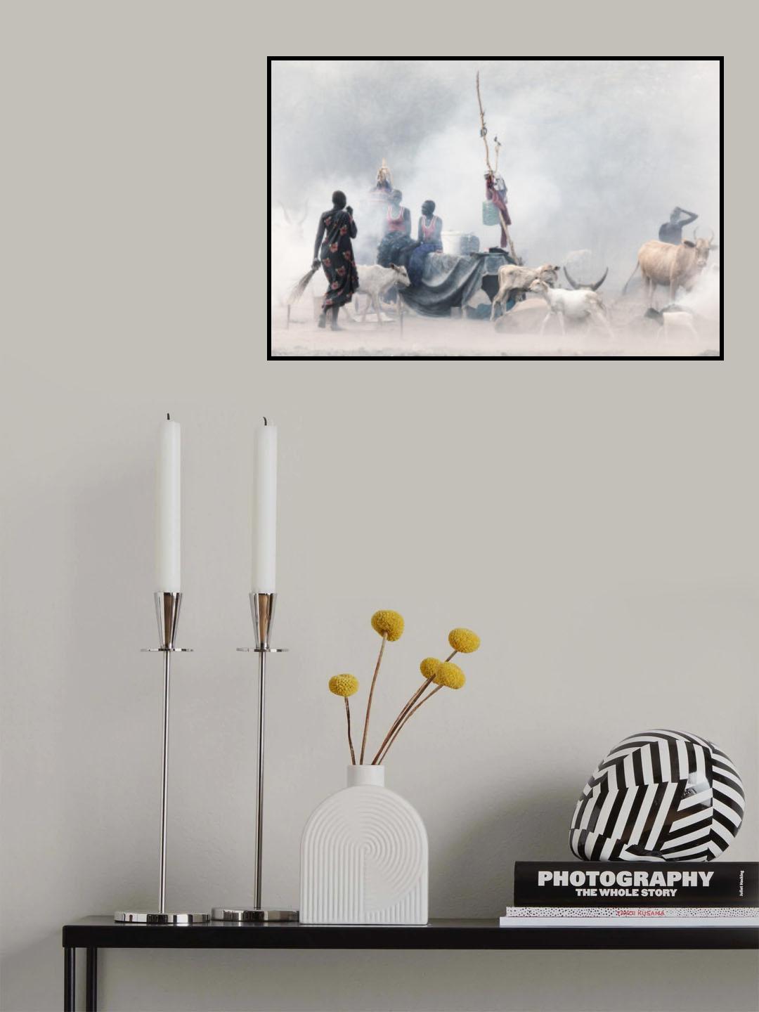 Mundari Camp Life Poster och Canvastavla
