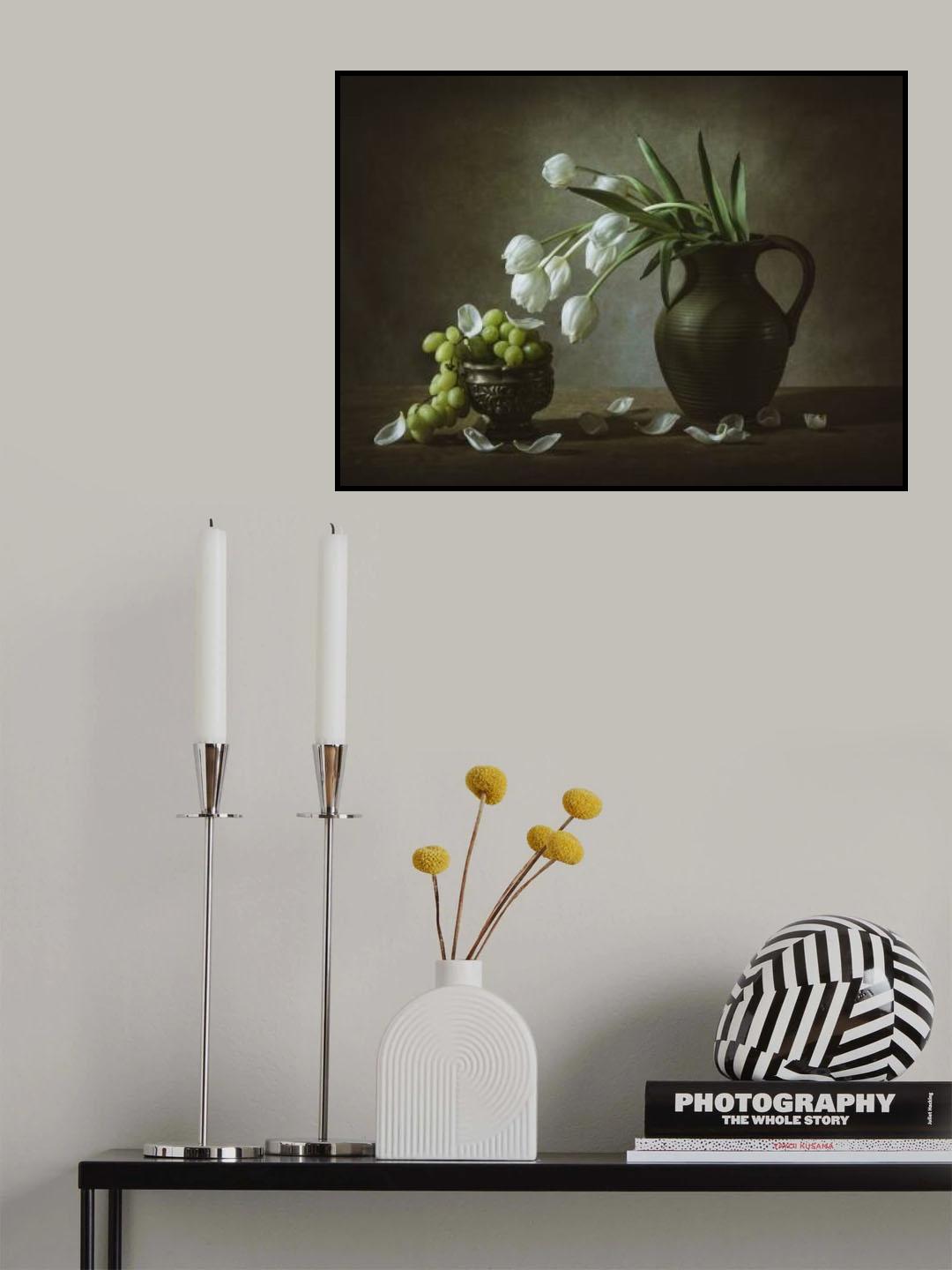 White Tulips Poster och Canvastavla