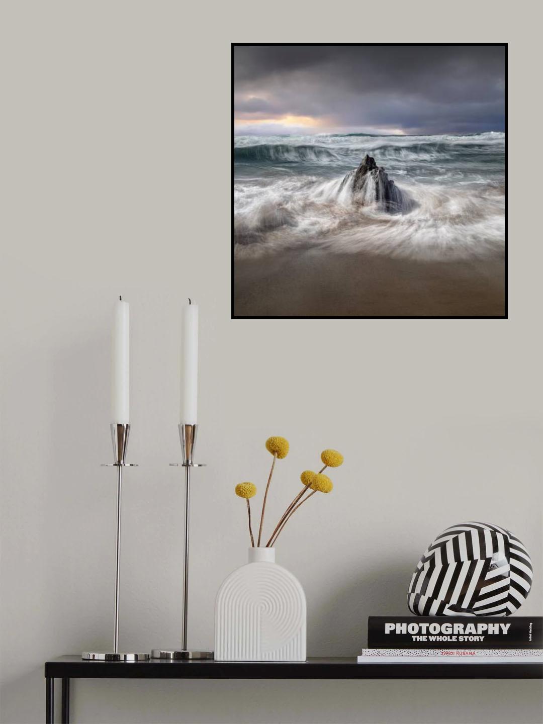 Stormy seas at Coomeenole Poster och Canvastavla