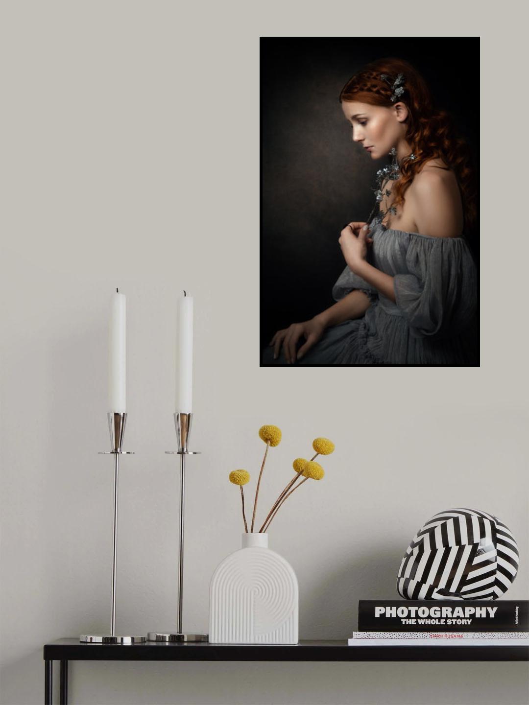 Portrait of a Girl Poster och Canvastavla