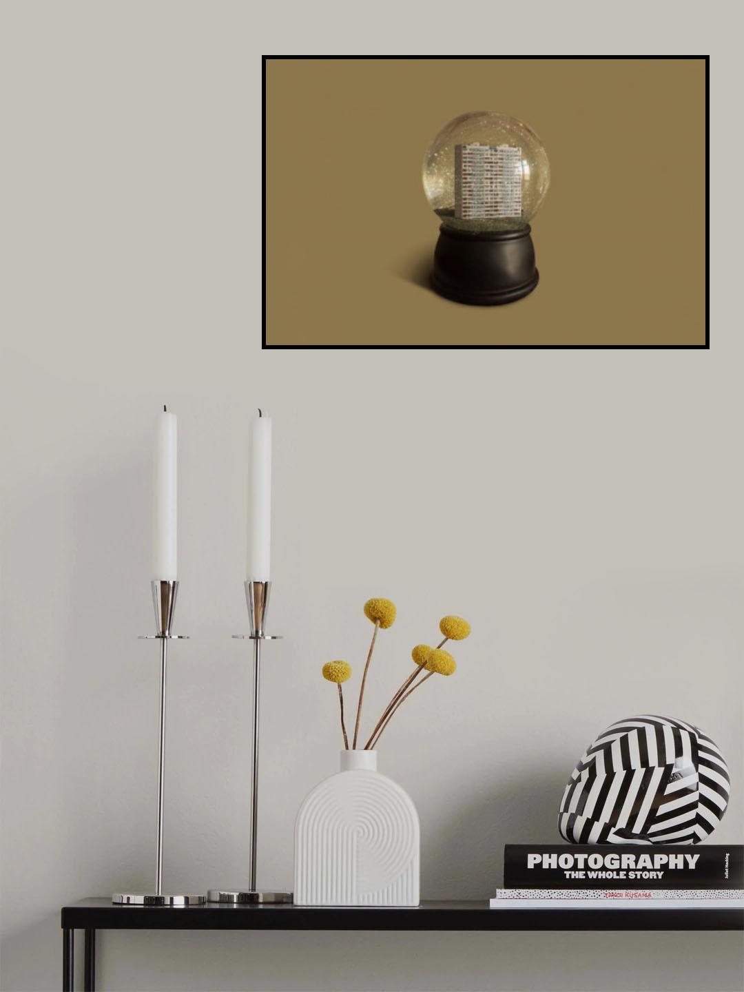 Urban Snow Globe Poster och Canvastavla