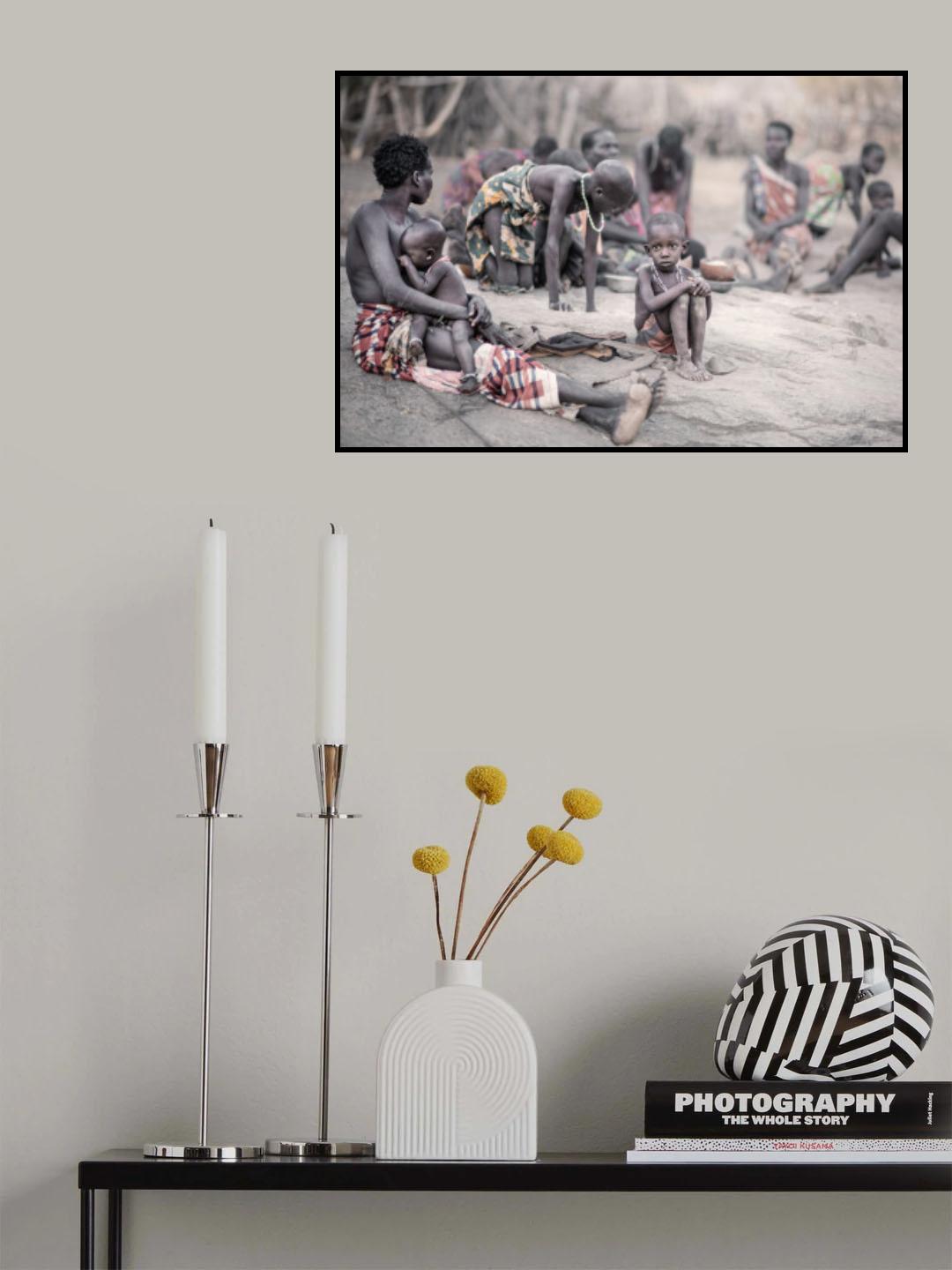 Grinding Sorghum Poster och Canvastavla