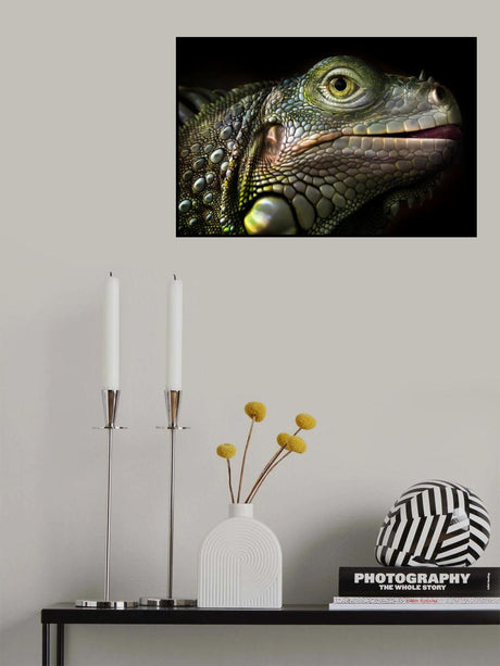 Glowing Iguana Poster och Canvastavla