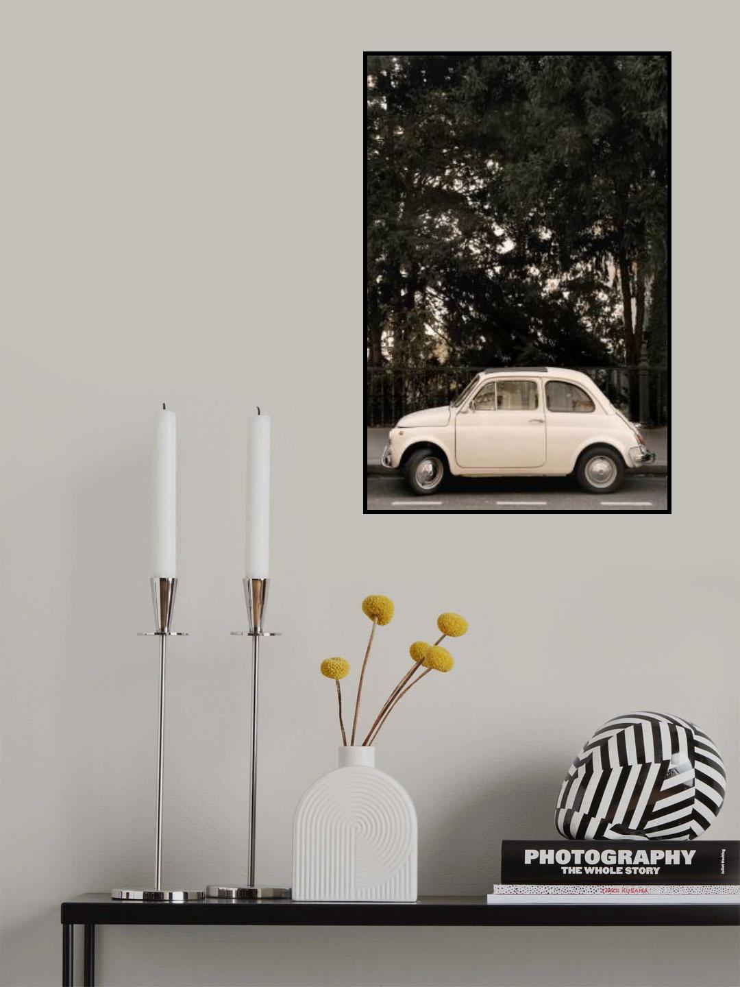Little Car in Paris Poster och Canvastavla