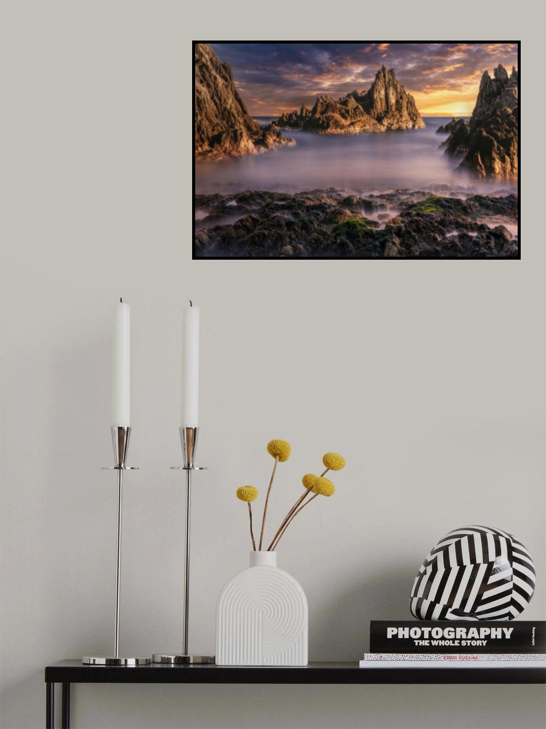 Morning of the Haesindang Poster och Canvastavla