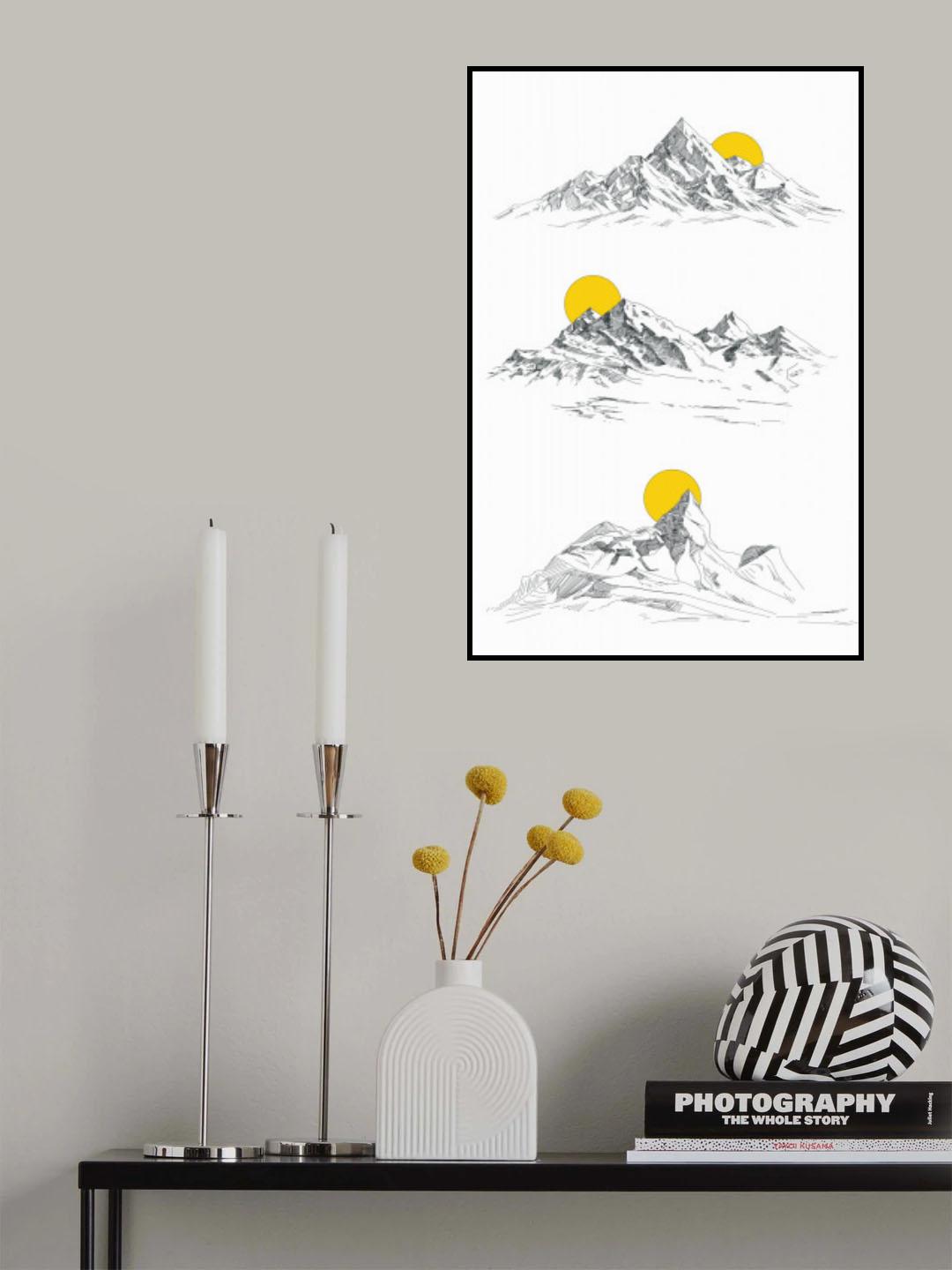 Sunny Mountains Poster och Canvastavla