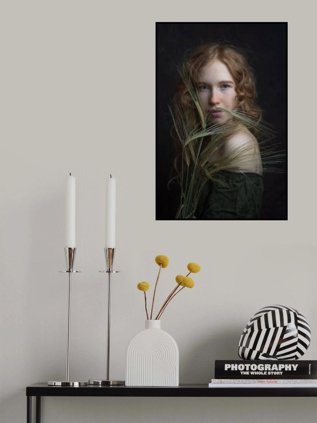 red curls und a little bit of green Poster och Canvastavla