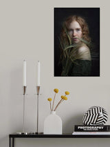 red curls und a little bit of green Poster och Canvastavla