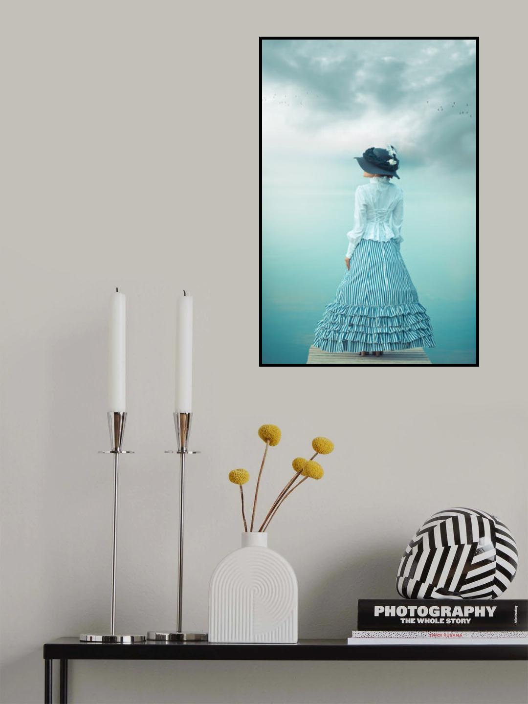 Lady At Lake Poster och Canvastavla