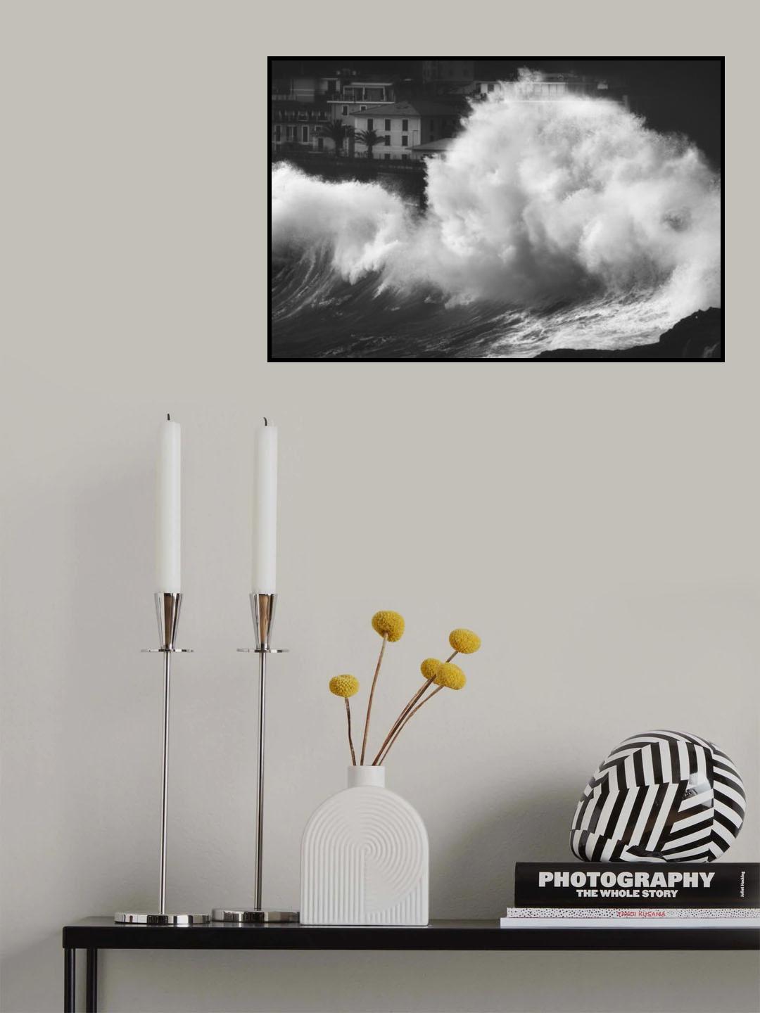 TSUNAMI IN THE VILLAGE Poster och Canvastavla