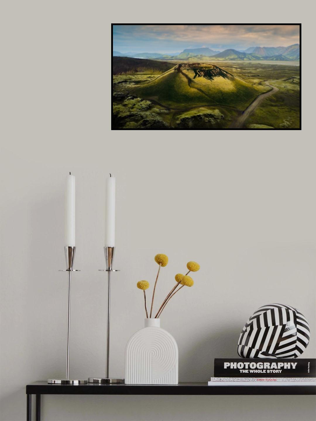 Stutur Crater Poster och Canvastavla