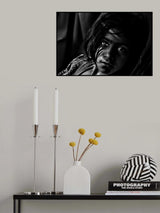 Girl in Nizwa Poster och Canvastavla