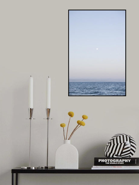Moody Moon Poster och Canvastavla