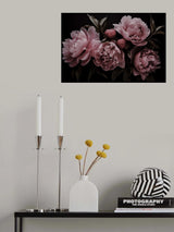 Romantic Dream Opulent Flowers Poster och Canvastavla