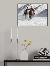 Girl Chasing Poster och Canvastavla