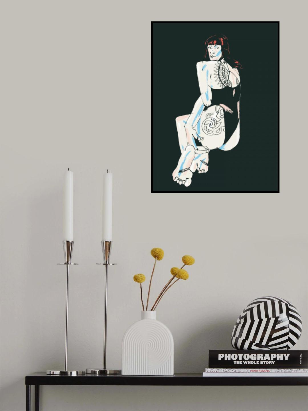 Girl With A Tattoo Dark Green Poster och Canvastavla