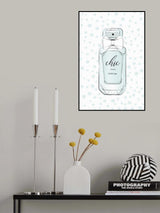 Chic Perfume Poster och Canvastavla