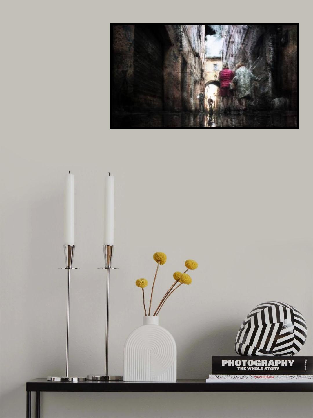 Short walk in the alley Poster och Canvastavla