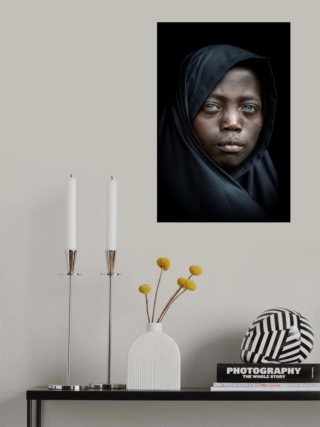 Abushe Poster och Canvastavla