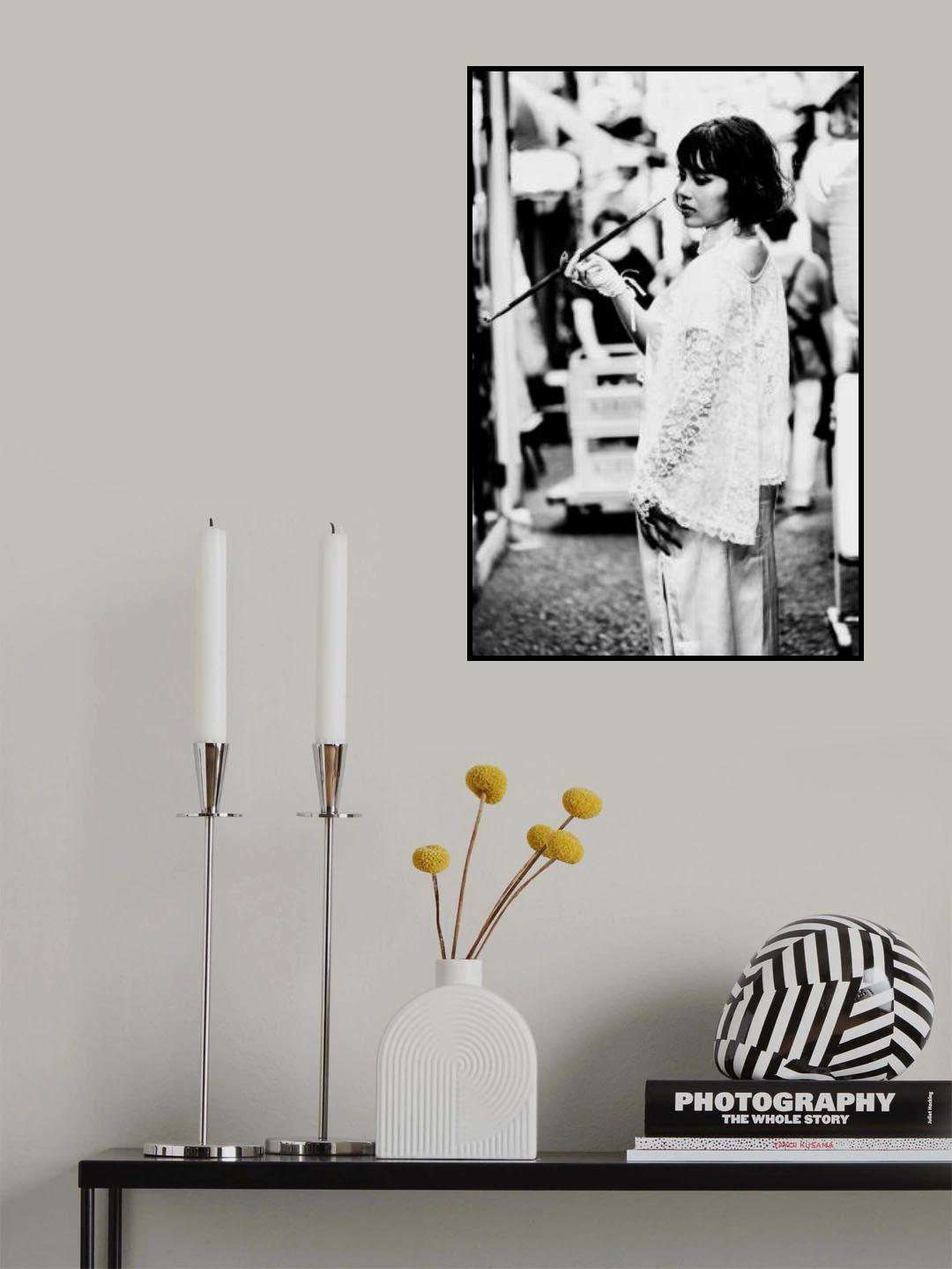 The stranger in Chinatown Poster och Canvastavla